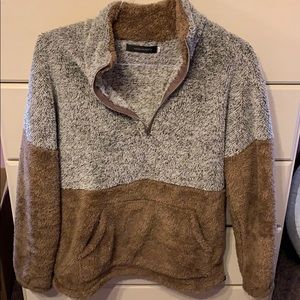 Fuzzy 1/4 zip